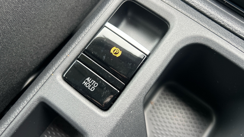 Ford Transit Connect 230 L2 Diesel 2.0 EcoBlue 102ps Limited Van